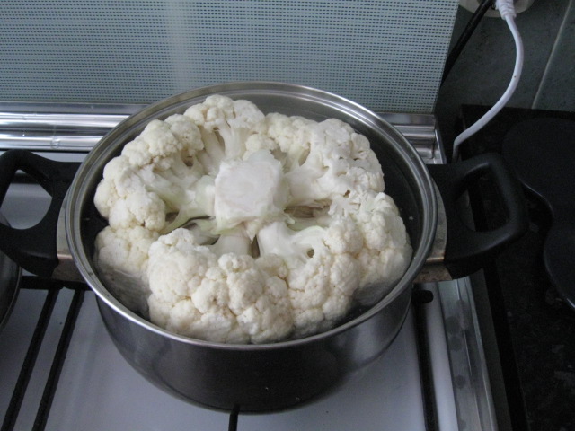 Фарширована ЦВЕТНАЯ КАПУСТА, запечена ПІД МАЙОНЕЗОМ