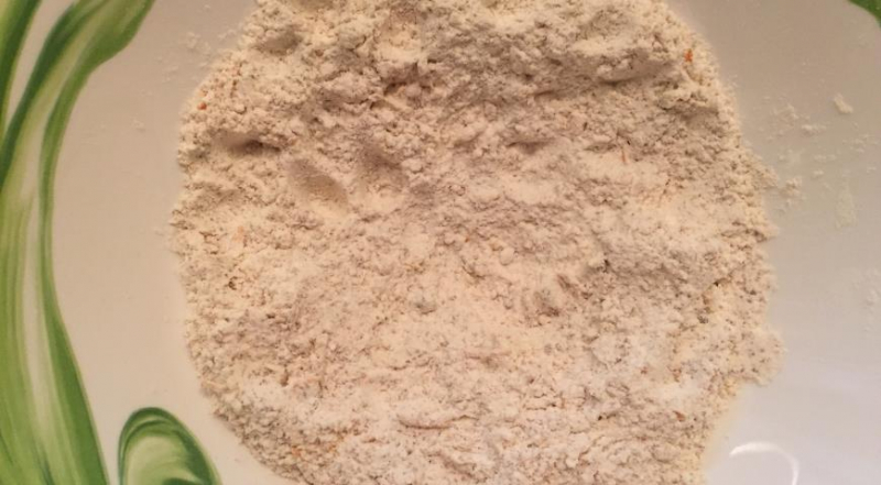 КУЛИЧ & amp; QUOT; ФАНТАСТИЧНІ СПОГАДИ & amp; QUOT; з апельсиновими цукатами