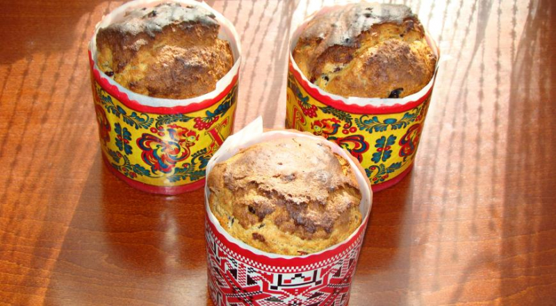 КУЛИЧ З вареного згущеного молока І мигдалем