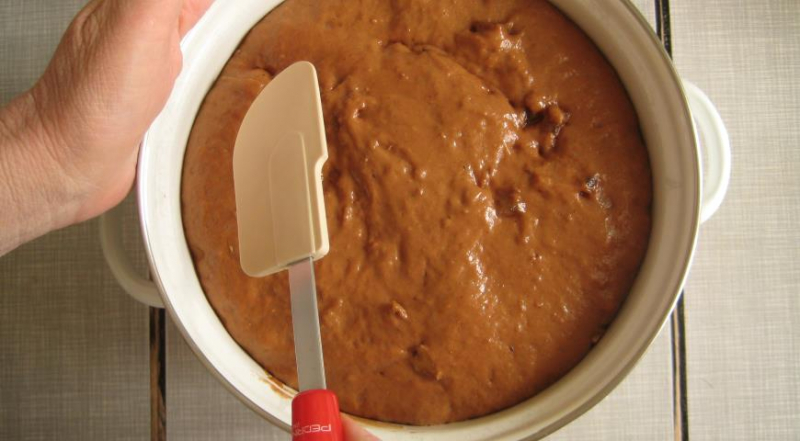 КУЛИЧ & laquo; ШОКОЛАДНИЙ з лимоном і імбирний цукати & raquo; ВІД ОЛЕНИ БОН