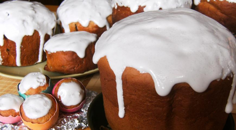 ПАСКИ в хлібопічку, яєчна шкаралупа І ПАПЕРОВИХ ФОРМАХ