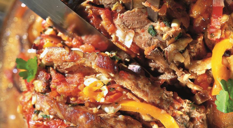 М'ЯСО ЛИСТКОВЕ з овочами І ЗЕЛЕННЮ 