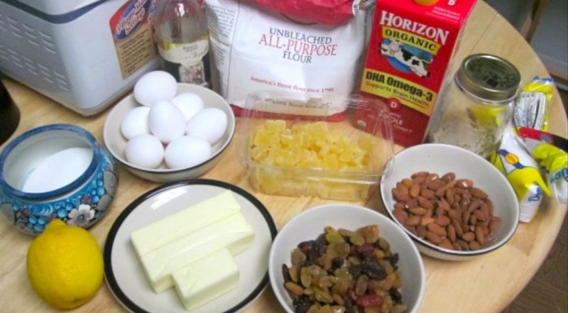 ВЕЛИКОДНІЙ КУЛИЧ & amp; QUOT; З ДИТИНСТВА & amp; QUOT;
