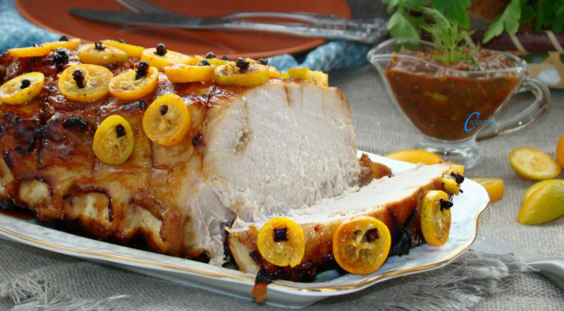свинячої корейки З кумкват у медовій глазурі 
