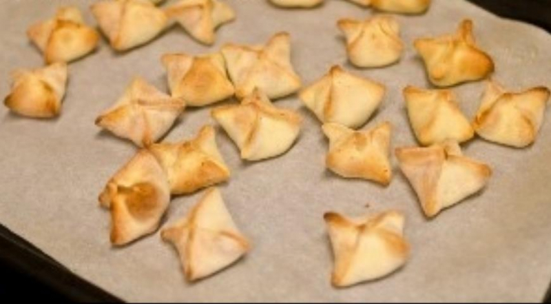 ТУРЕЦЬКІ ПЕЛЬМЕНИ (MANTI) з нутом, ПРИГОТОВАНІ В ДУХОВЦІ 