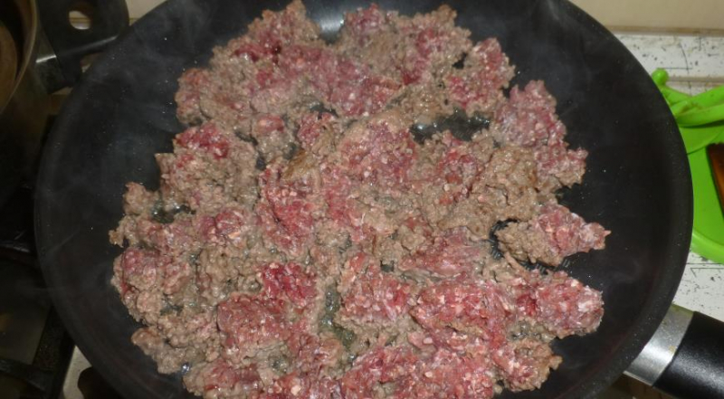 ЗАПЕЧЕНІ Фарфалле з фаршем